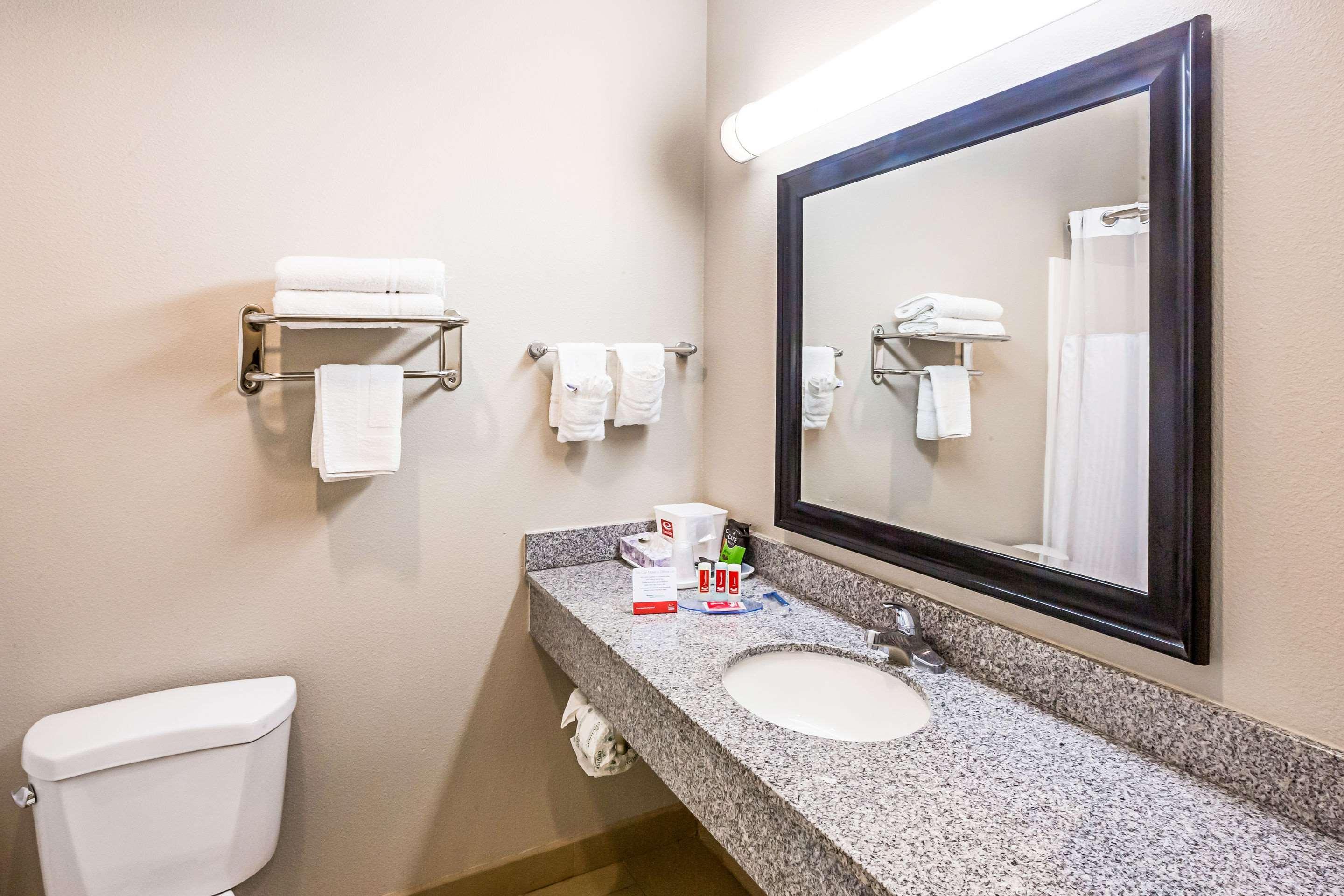 Econo Lodge Baton Rouge University Area المظهر الخارجي الصورة
